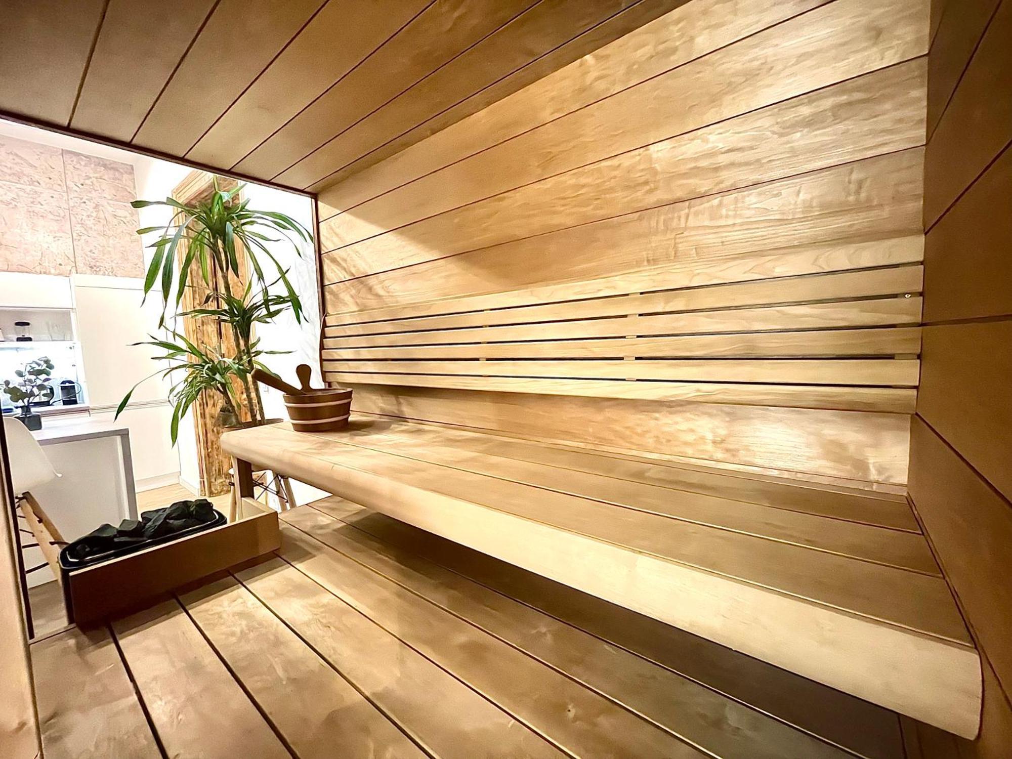 Romance Residency With Finn Sauna * Budapeszt